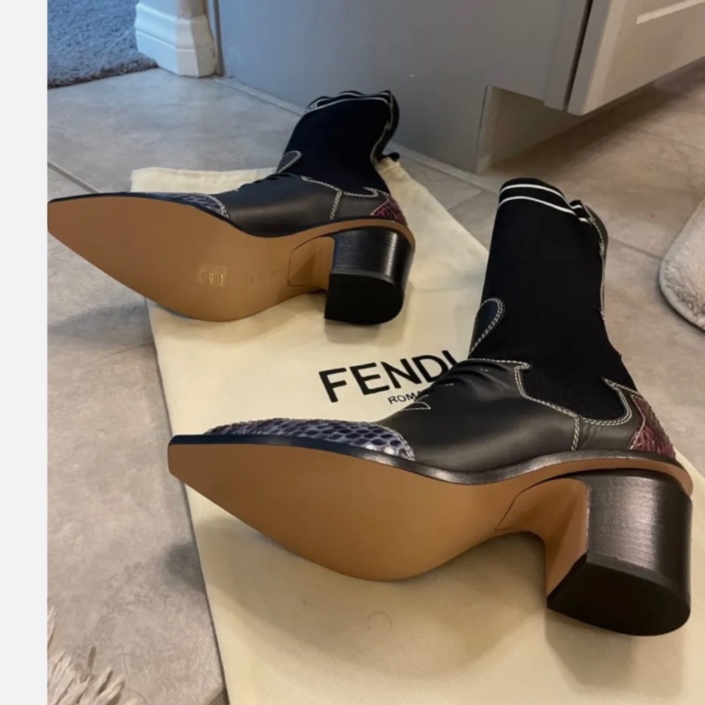 AUTH FENDI New Cowboy Sock Boot Leather Snakeskin Size 38 - Picture 4 of 11